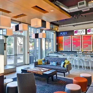 3* Hotel Aloft Airport